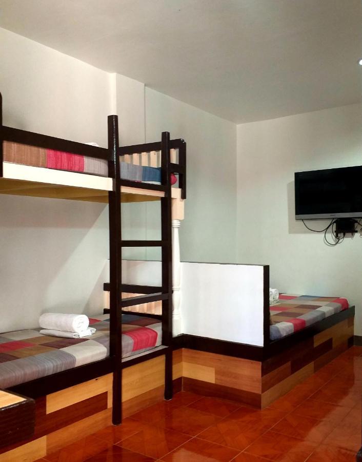 Park Vil-La Apartelle Quezon City Ngoại thất bức ảnh