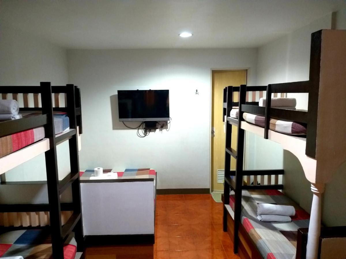 Park Vil-La Apartelle Quezon City Ngoại thất bức ảnh