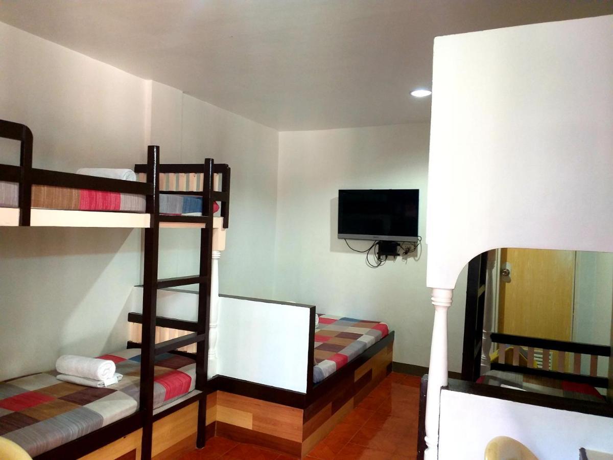 Park Vil-La Apartelle Quezon City Ngoại thất bức ảnh